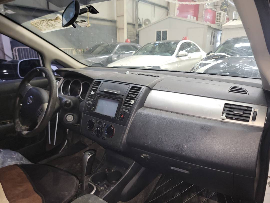 2010 NISSAN VERSA — 205627 Miles — Lot AL418779 - Marhaba Auctions Used Cars - Image 5