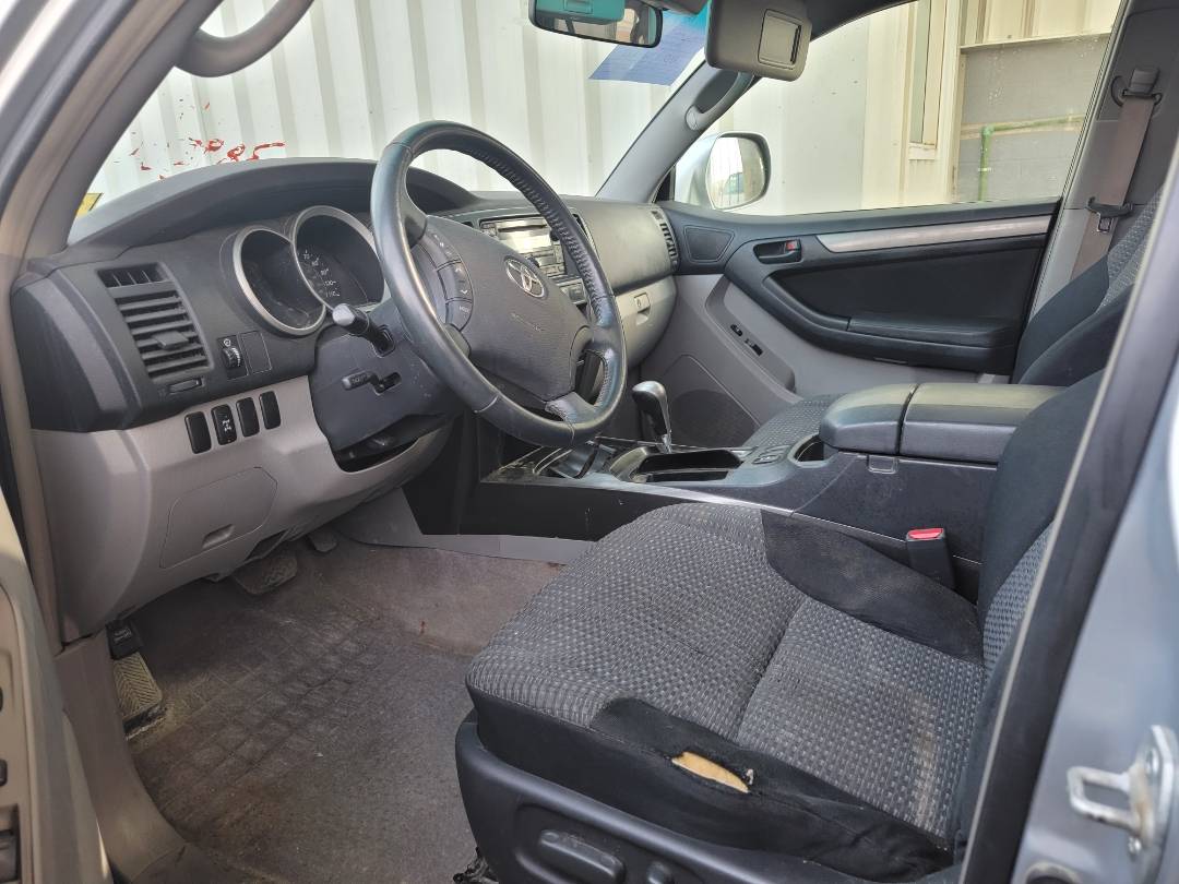 2006 TOYOTA 4RUNNER SR5 — 140861 Miles — Lot 38950009 — Ind. 12 - Marhaba Auctions Used Cars - Image 8