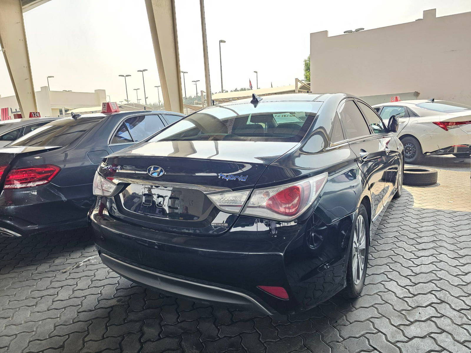 2013 HYUNDAI SONATA — 242782 KM — Lot 20206221 — Souq - Marhaba Auctions Used Cars - Image 3