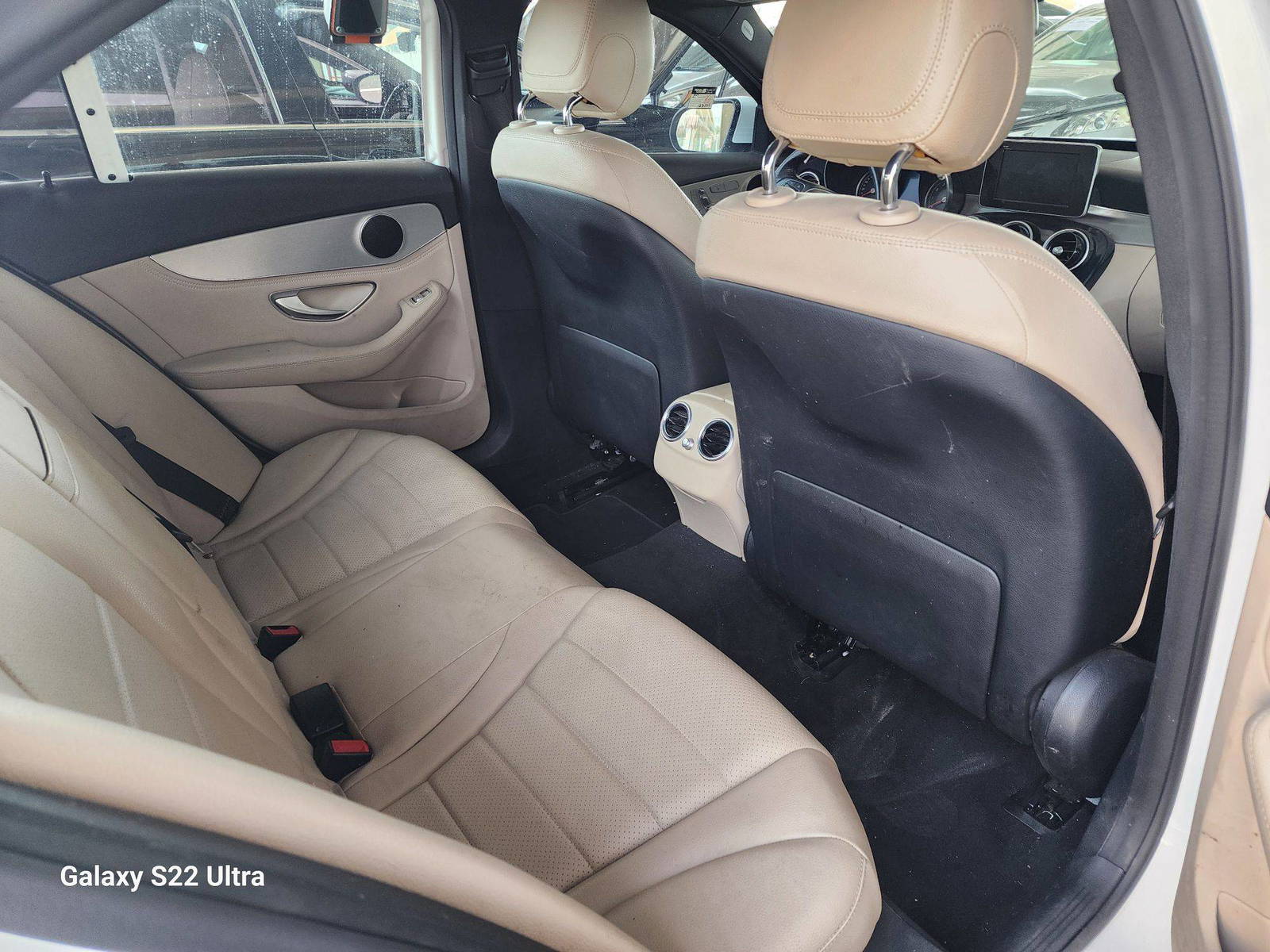 2015 MERCEDES BENZ C300 — 127809 Miles — Lot 72525353 - Marhaba Auctions Used Cars - Image 6