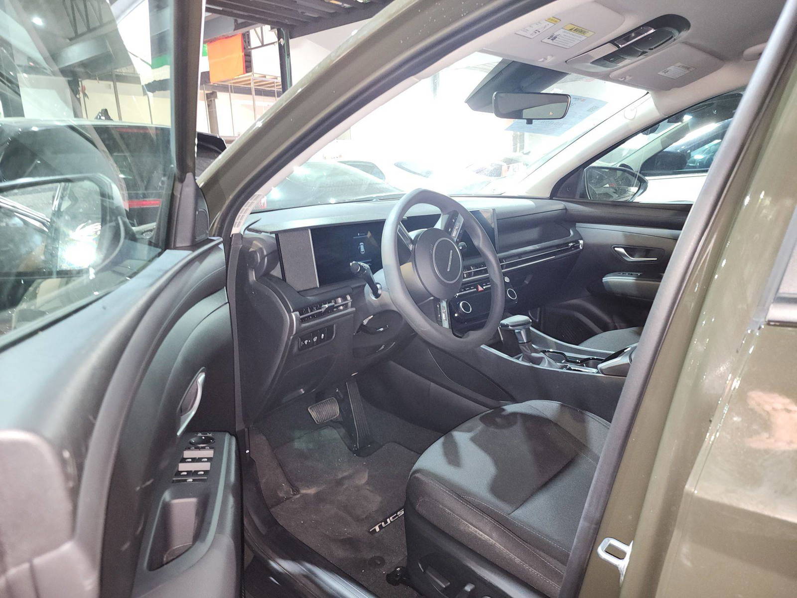 2025 HYUNDAI TUCSON — 597 Miles — Lot 46514415 — Al Quoz - Marhaba Auctions Used Cars - Image 9