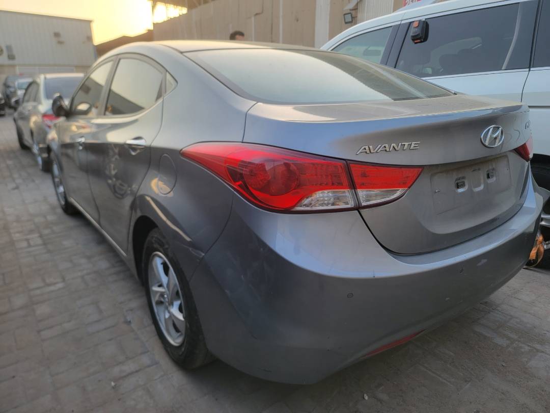 2011 HYUNDAI AVANTE — 140177 KM — Lot 054973 — Main - Marhaba Auctions Used Cars - Image 4