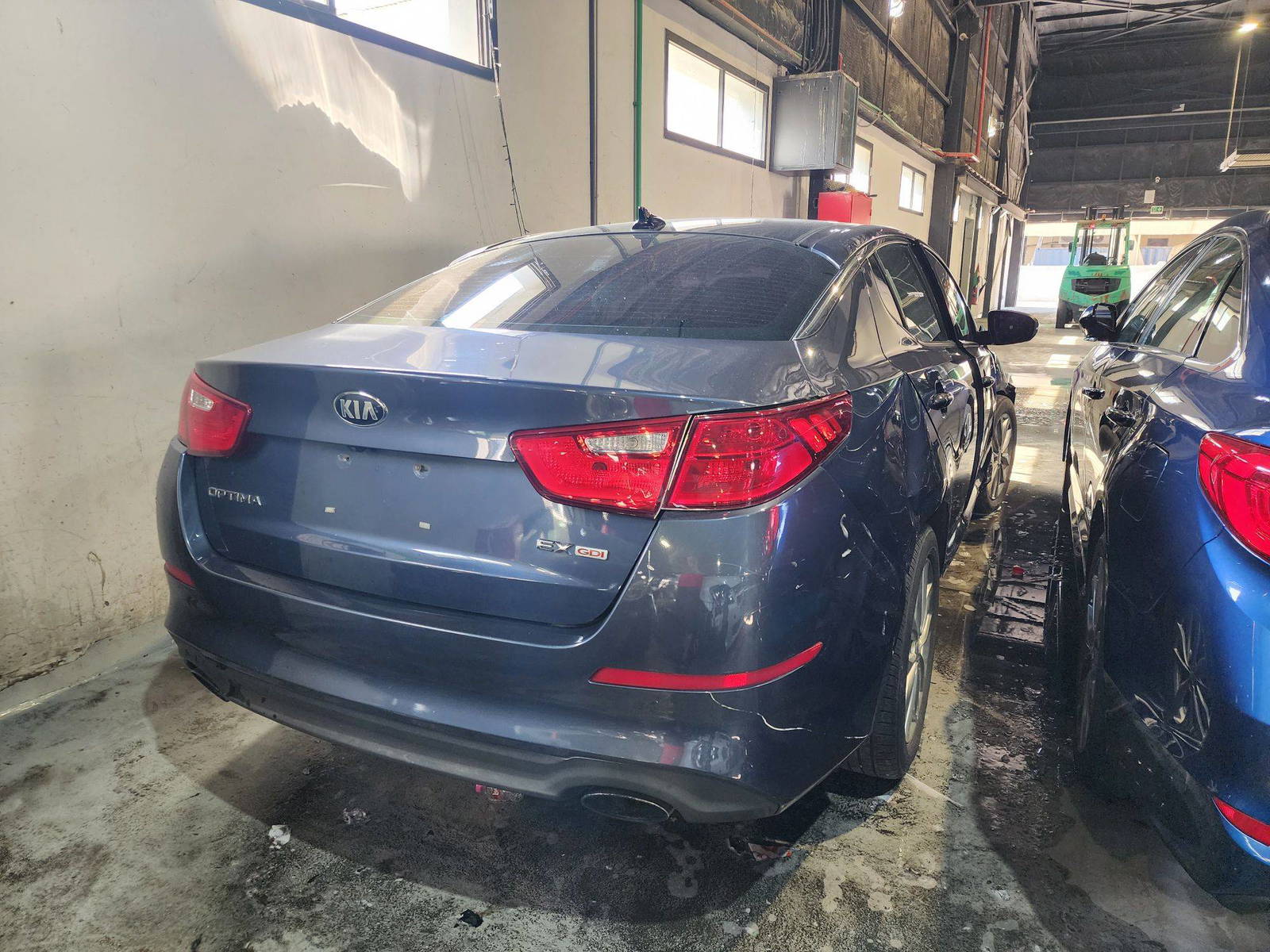 2015 KIA OPTIMA — 154901 Miles — Lot 440273 — Souq Al Haraj - Marhaba Auctions Used Cars - Image 4