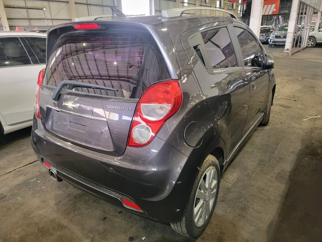2015 CHEVROLET SPARK — 107841 KM — Lot 768695 — Main - Marhaba Auctions Used Cars - Image 4