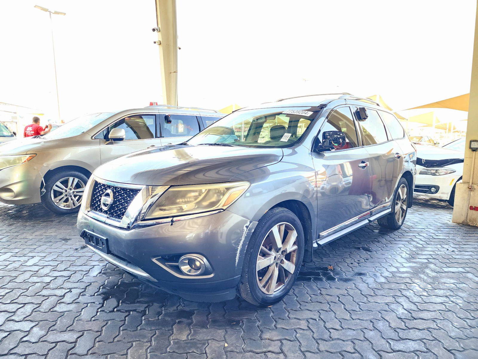 2015 NISSAN PATHFINDER — 209014 Miles — Lot 77539204 — Souq - Marhaba Auctions Used Cars - Image 4
