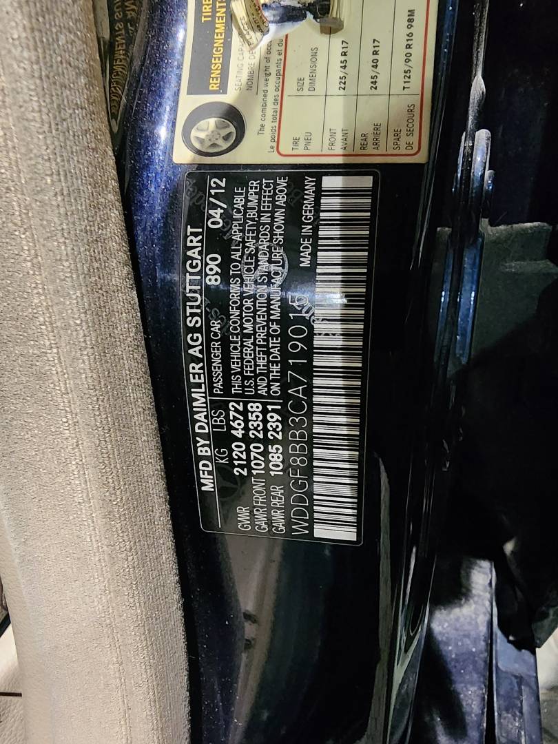 2012 MERCEDES BENZ C300 — 164720 Miles — Lot 38055557 - Marhaba Auctions Used Cars - Image 4