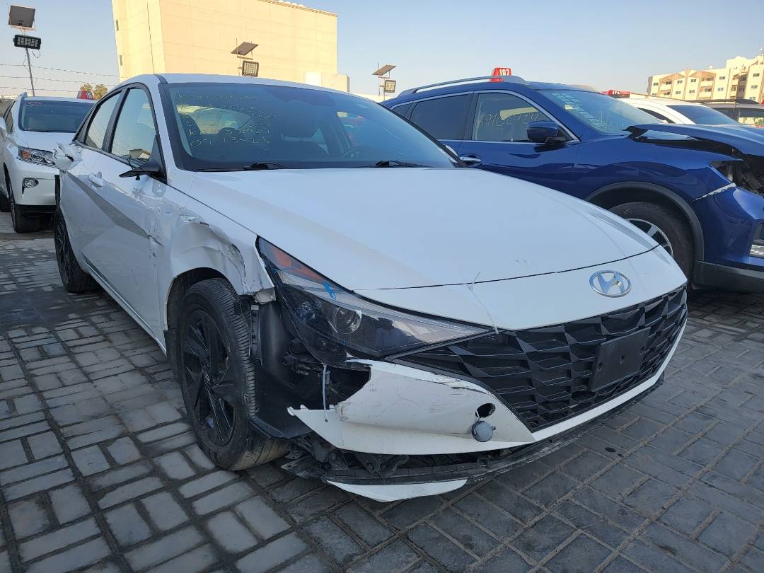 2022 HYUNDAI ELANTRA — 139745 KM — Lot NU215307 — Main - Marhaba Auctions Used Cars - Image 4