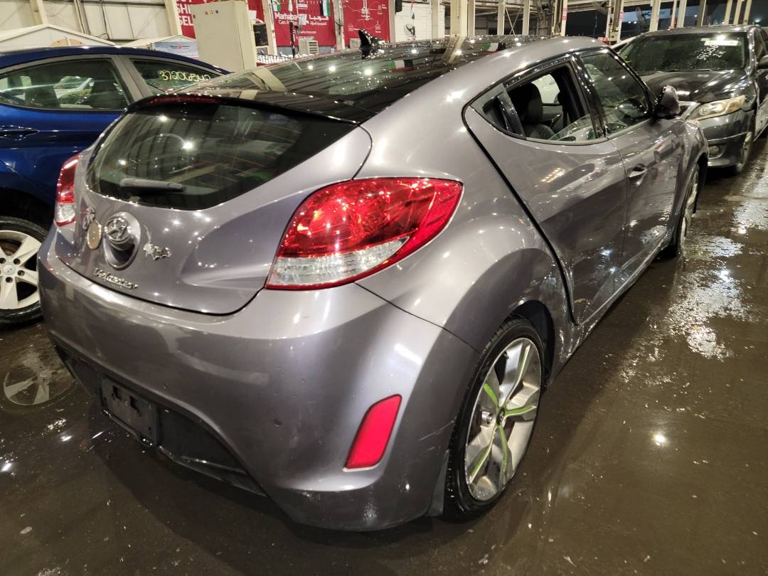 2012 HYUNDAI VELOSTER — 161827 Miles — Lot 37552193 - Marhaba Auctions Used Cars - Image 4