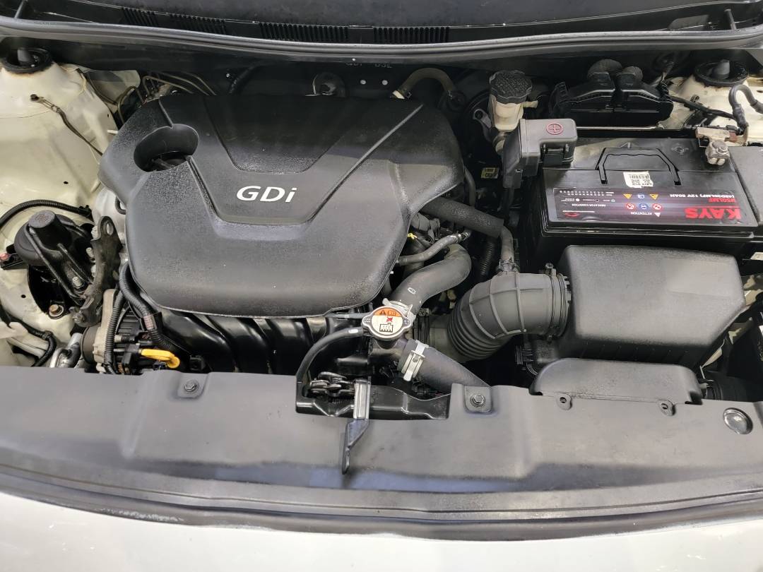 2016 HYUNDAI ACCENT — 147483 Miles — Lot GU095162 — Main - Marhaba Auctions Used Cars - Image 10