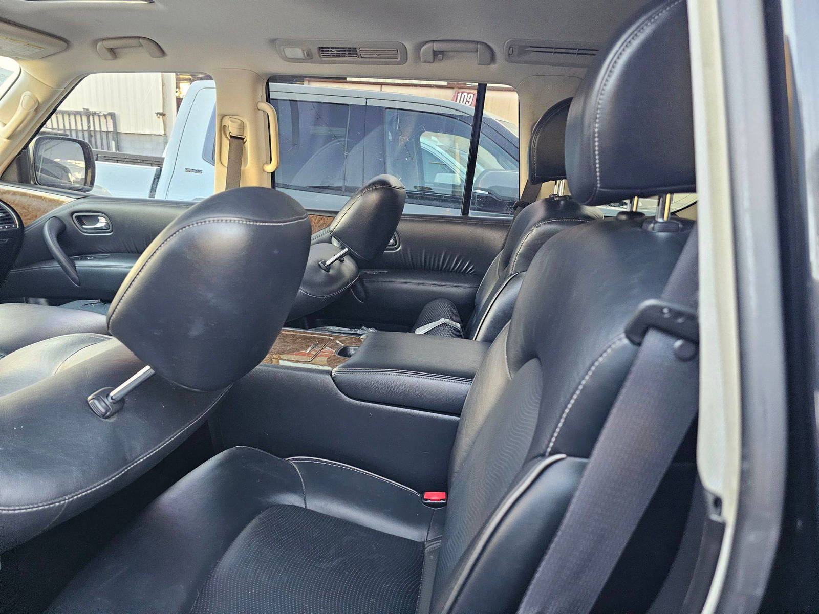 2016 INFINITI QX80 — 200690 Miles — Lot E3G9123487 — Main - Marhaba Auctions Used Cars - Image 9
