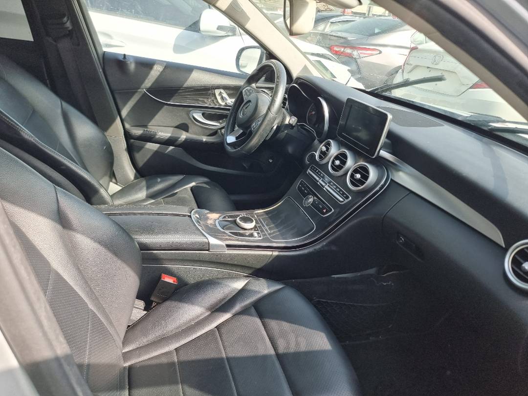 MERCEDES BENZ C300 2017 - Marhaba Auction Used Cars - Image 7