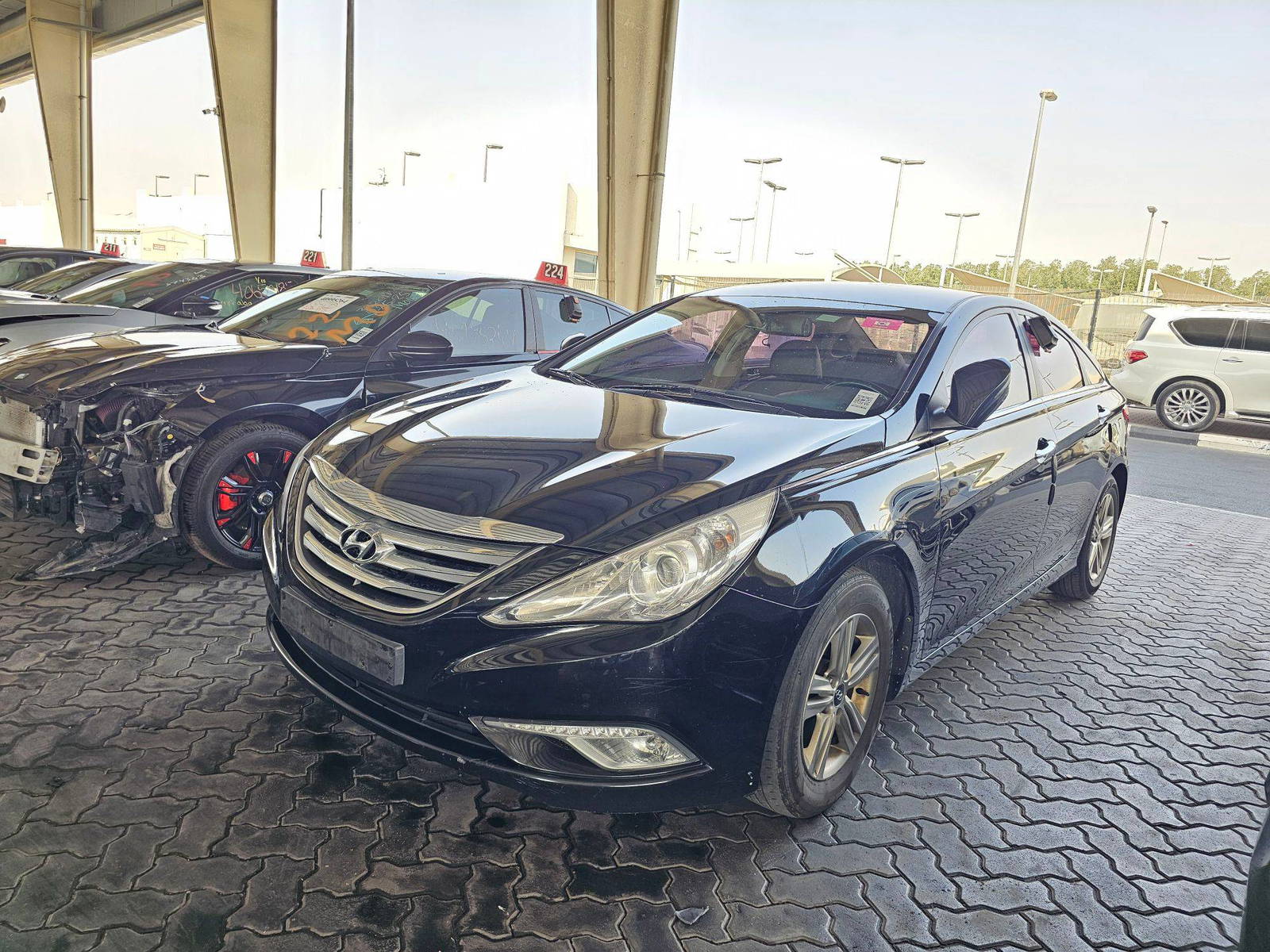 2013 HYUNDAI SONATA — 218885 KM — Lot 540730 — Souq - Marhaba Auctions Used Cars - Image 5