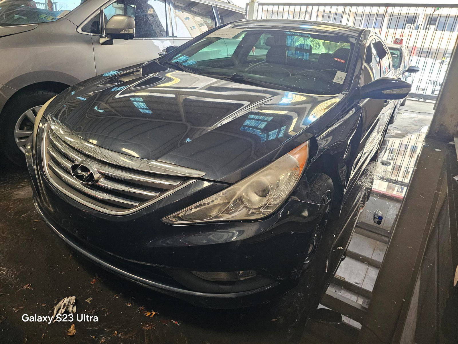 2014 HYUNDAI SONATA — 198774 Miles — Lot EH850907 — Main - Marhaba Auctions Used Cars - Image 4