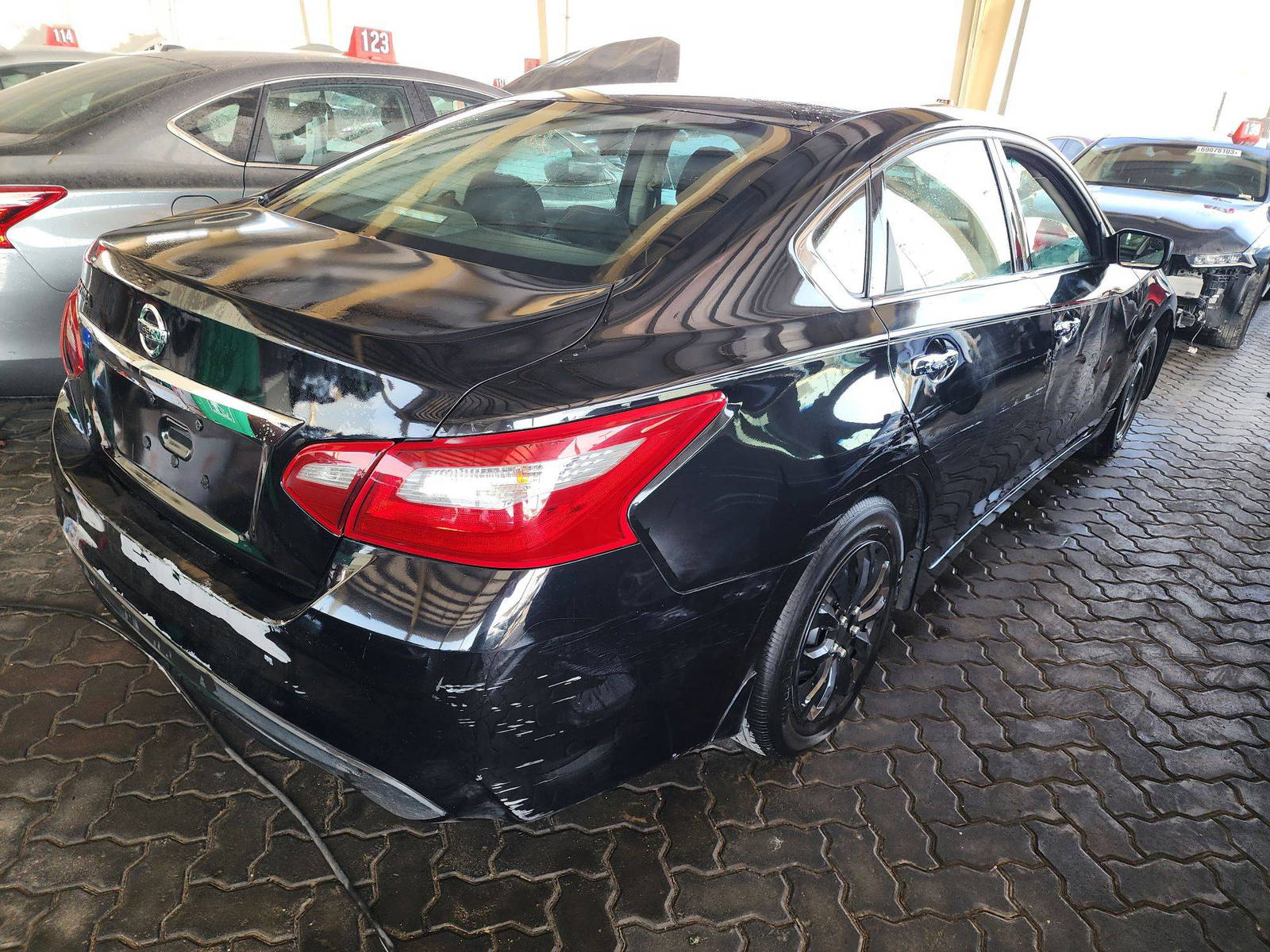 2018 NISSAN ALTIMA — 117454 Miles — Lot 69789733 - Marhaba Auctions Used Cars - Image 3