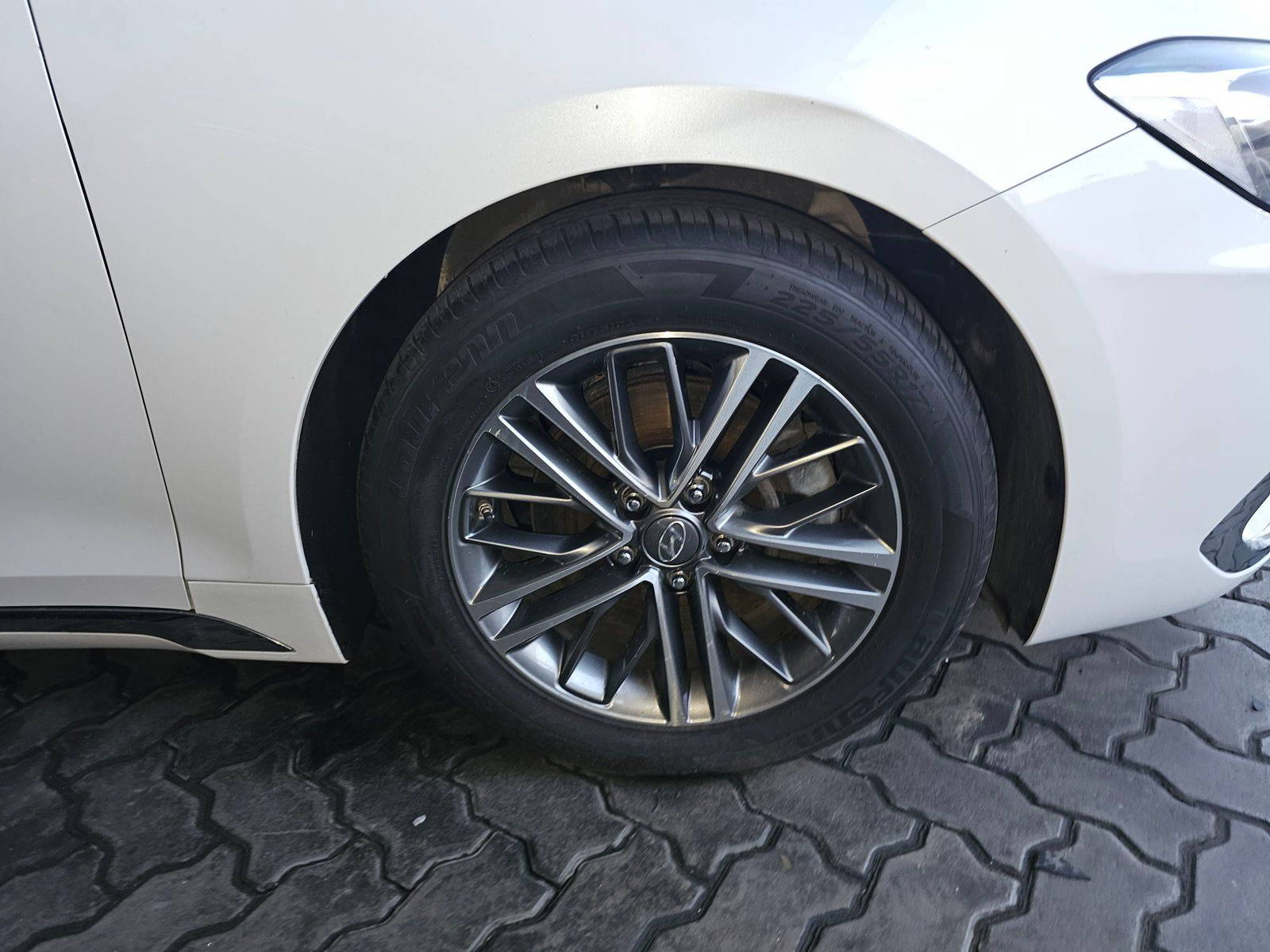 2017 HYUNDAI GRANDEUR — 58369 KM — Lot A003259 — Souq - Marhaba Auctions Used Cars - Image 12