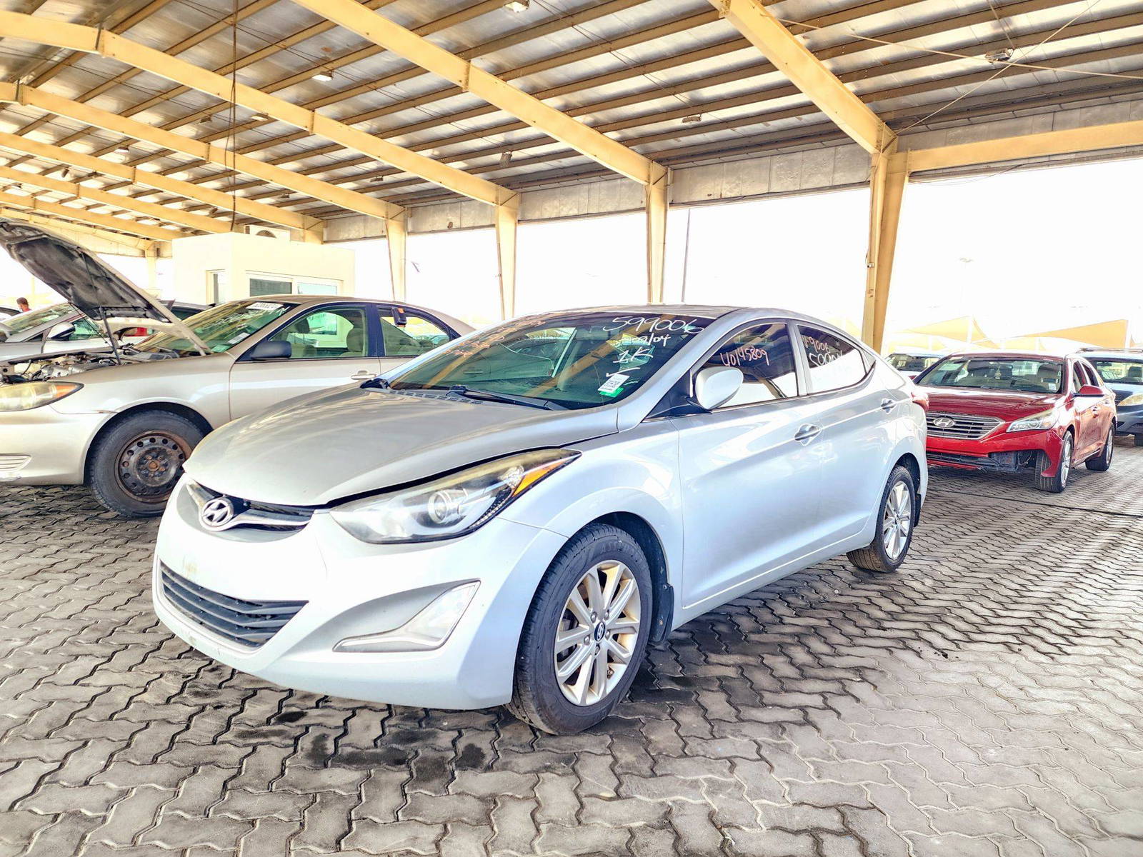 2015 HYUNDAI ELANTRA — 181961 Miles — Lot H599006 — Souq - Marhaba Auctions Used Cars - Image 5