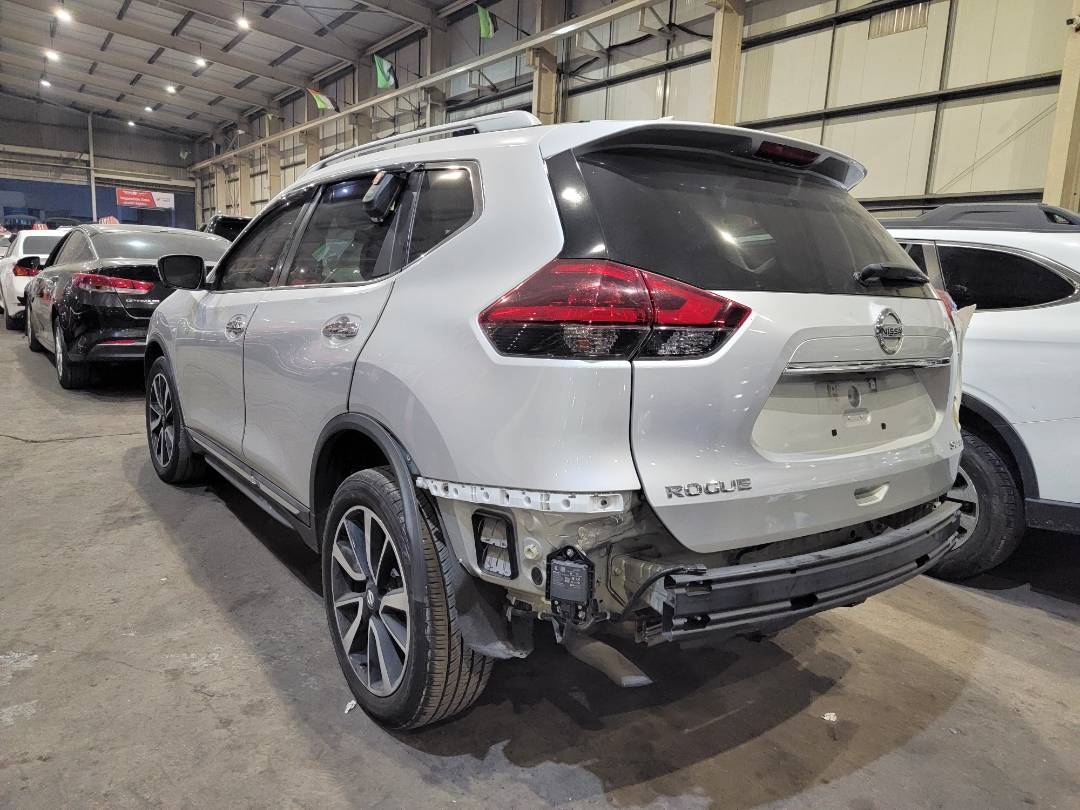 2020 NISSAN ROGUE — 197232 Miles — Lot LC759345 — Main - Marhaba Auctions Used Cars - Image 5