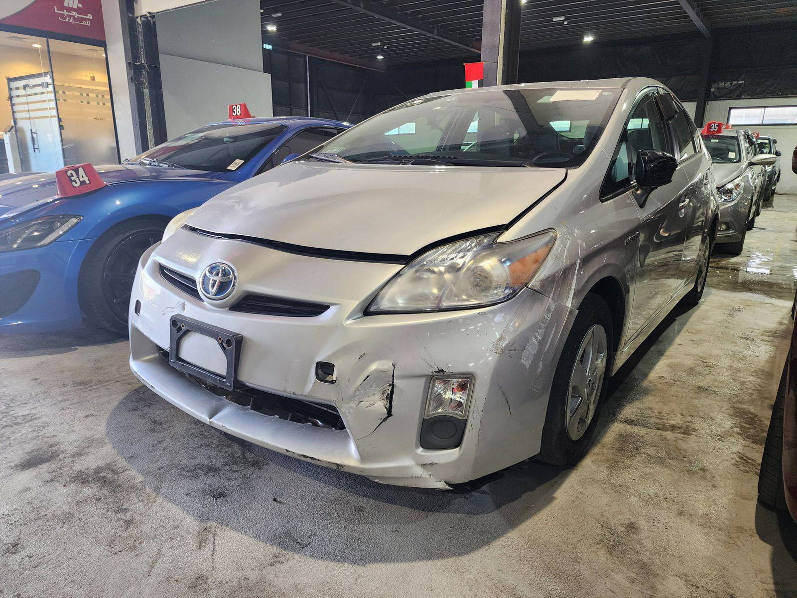 2010 TOYOTA PRIUS — 210640 Miles — Lot 50606 — Al Quoz - Marhaba Auctions Used Cars - Image 6