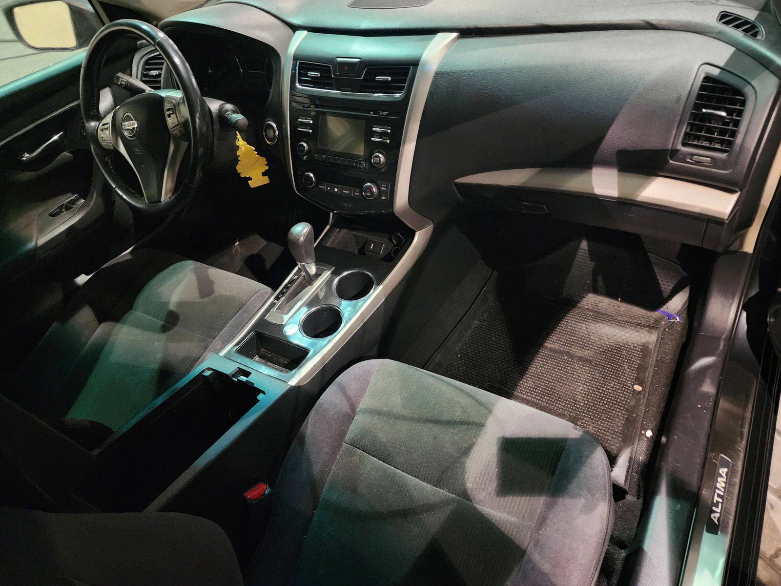 2013 NISSAN ALTIMA — 239396 Miles — Lot 75596313 - Marhaba Auctions Used Cars - Image 5
