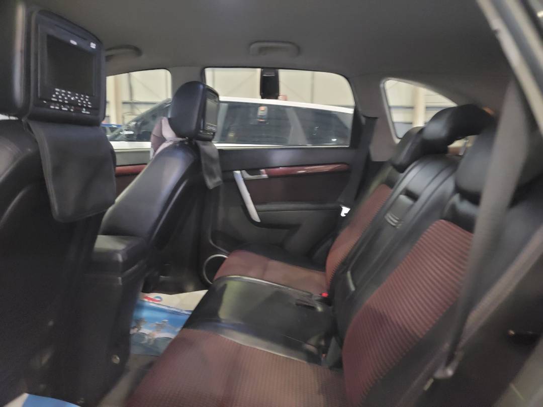 2011 CHEVROLET CAPTIVA — 200602 KM — Lot BB030484 — Main - Marhaba Auctions Used Cars - Image 7