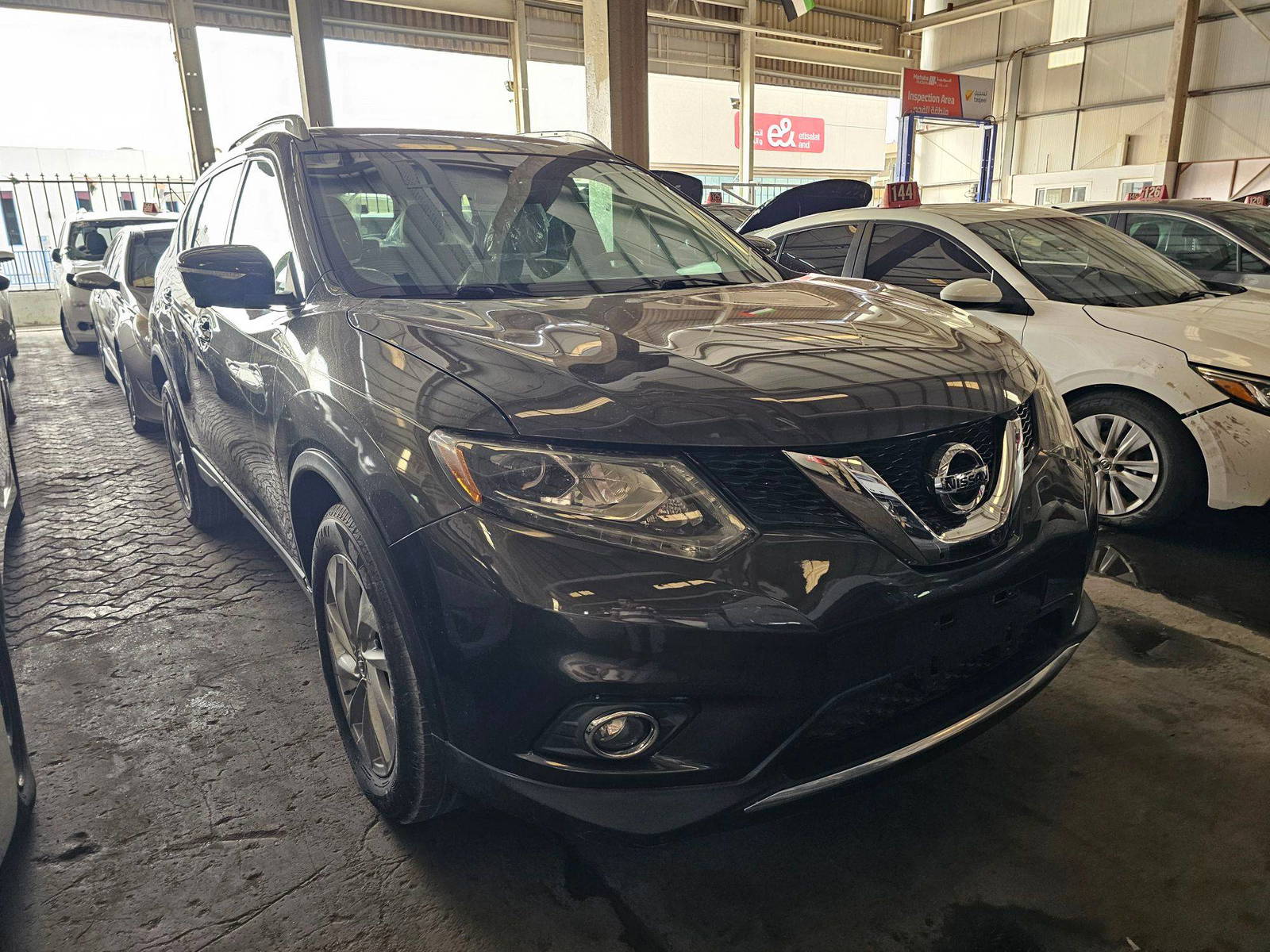 2015 NISSAN ROGUE — 160890 Miles — Lot C798091 — Main - Marhaba Auctions Used Cars - Image 4