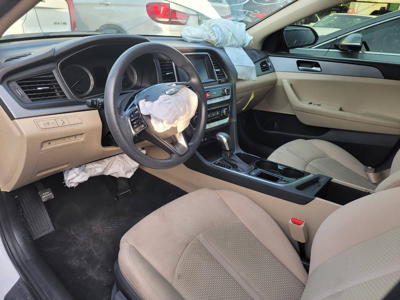 2018 HYUNDAI SONATA — 105121 Miles — Lot 8JH692734 — Main - Marhaba Auctions Used Cars - Image 9