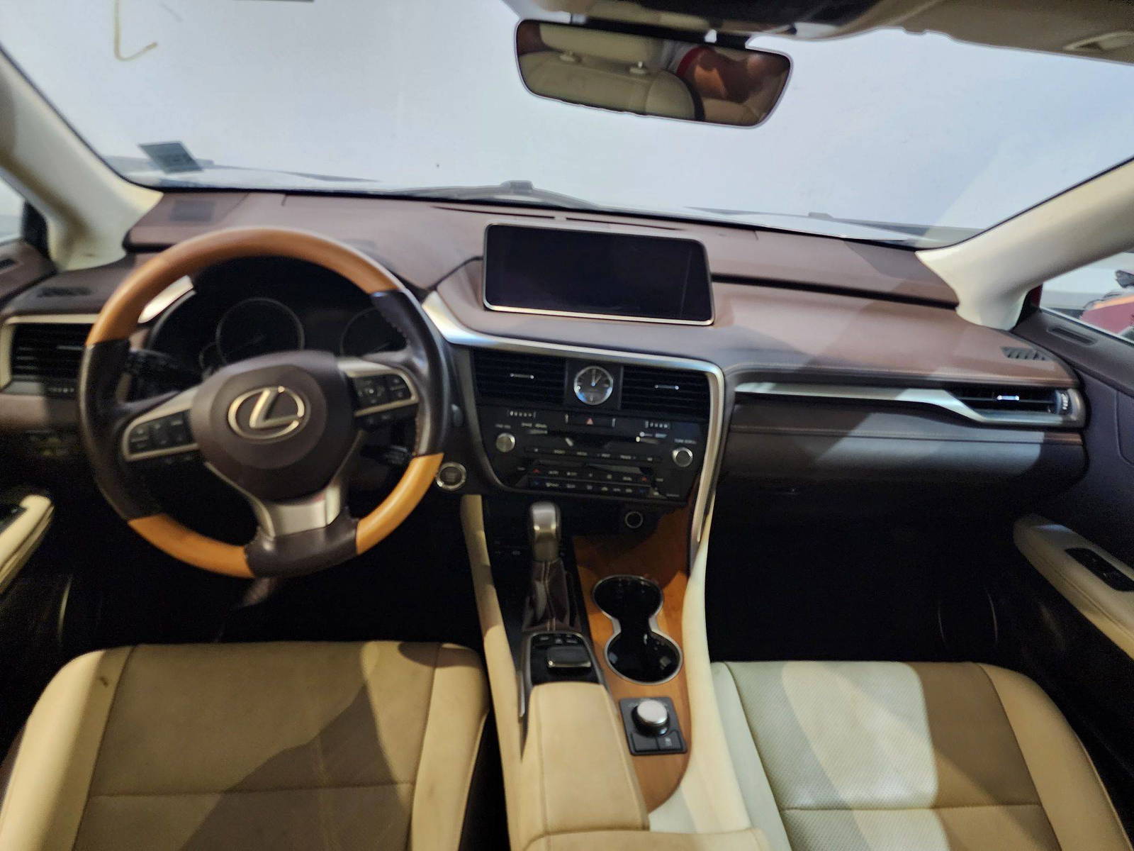 2019 LEXUS RX 350 — 46292 Miles — Lot 43161 — Al Quoz - Marhaba Auctions Used Cars - Image 6