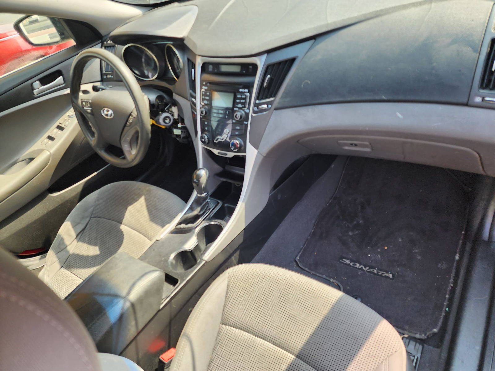 2011 HYUNDAI SONATA — 156598 Miles — Lot 75861863 - Marhaba Auctions Used Cars - Image 5
