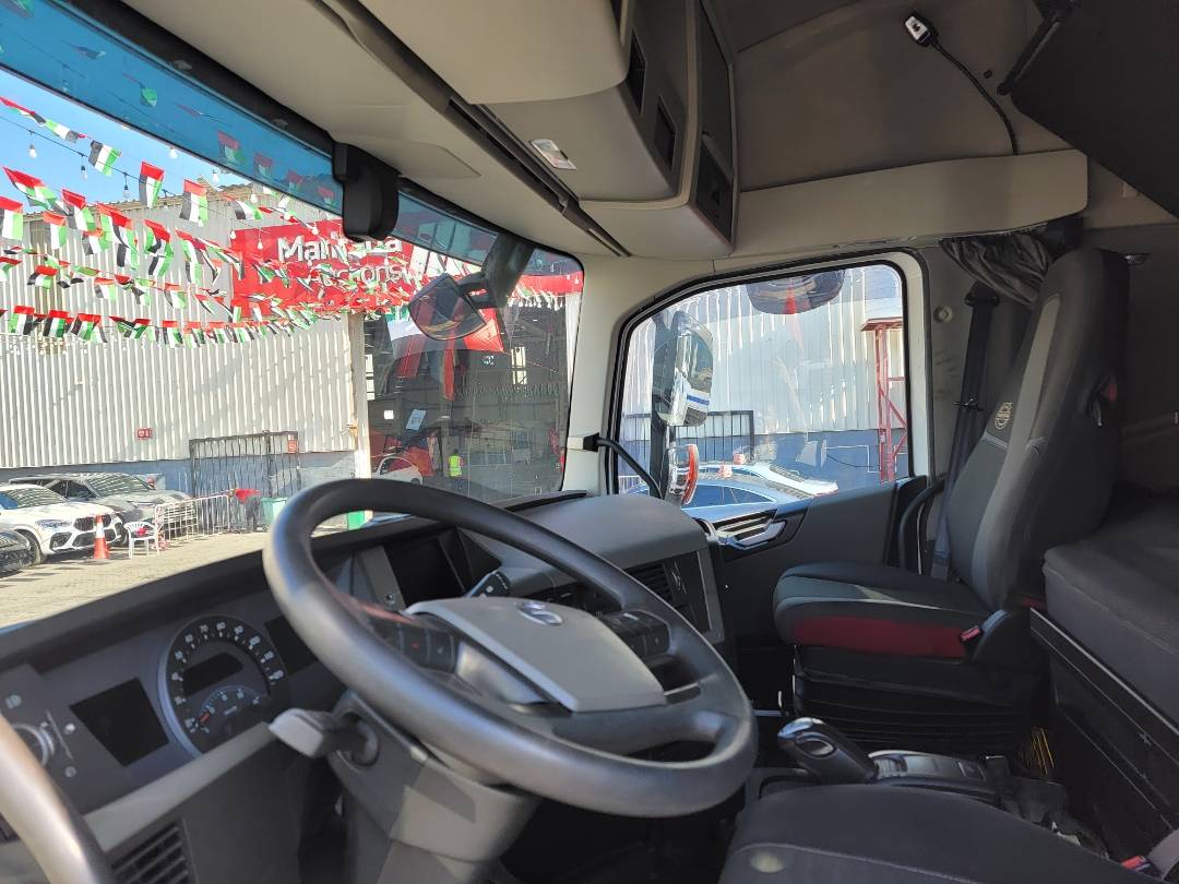 2017 VOLVO FH-Series — 854891 KM — Lot B822481 — Main - Marhaba Auctions Used Cars - Image 7