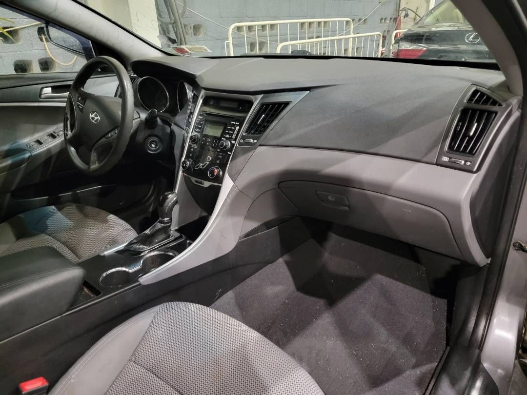 2011 HYUNDAI SONATA — 165160 Miles — Lot 73938213 - Marhaba Auctions Used Cars - Image 6