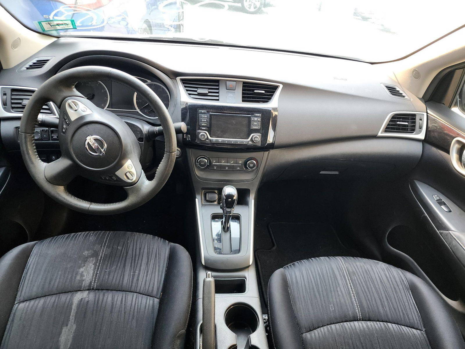 2016 NISSAN SENTRA — 61082 Miles — Lot 28517 — Al Quoz - Marhaba Auctions Used Cars - Image 7