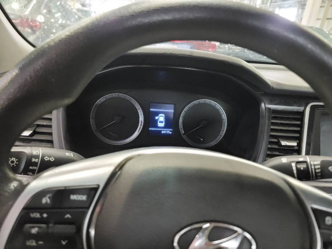 2019 HYUNDAI SONATA — 64117 Miles — Lot 38564884 — Souq - Marhaba Auctions Used Cars - Image 9