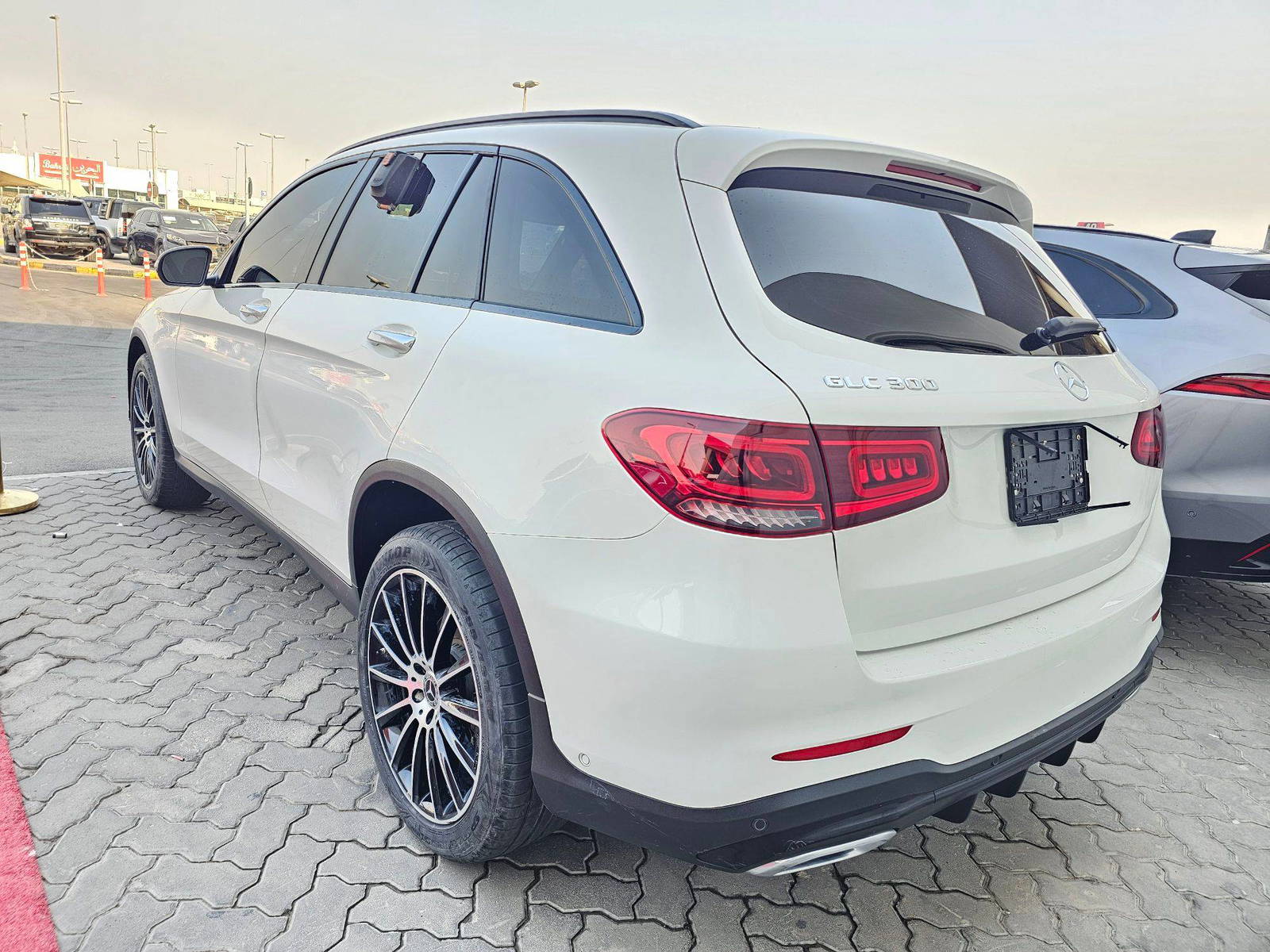 MERCEDES BENZ GLC-300 2022 - Marhaba Auction Used Cars - Image 3