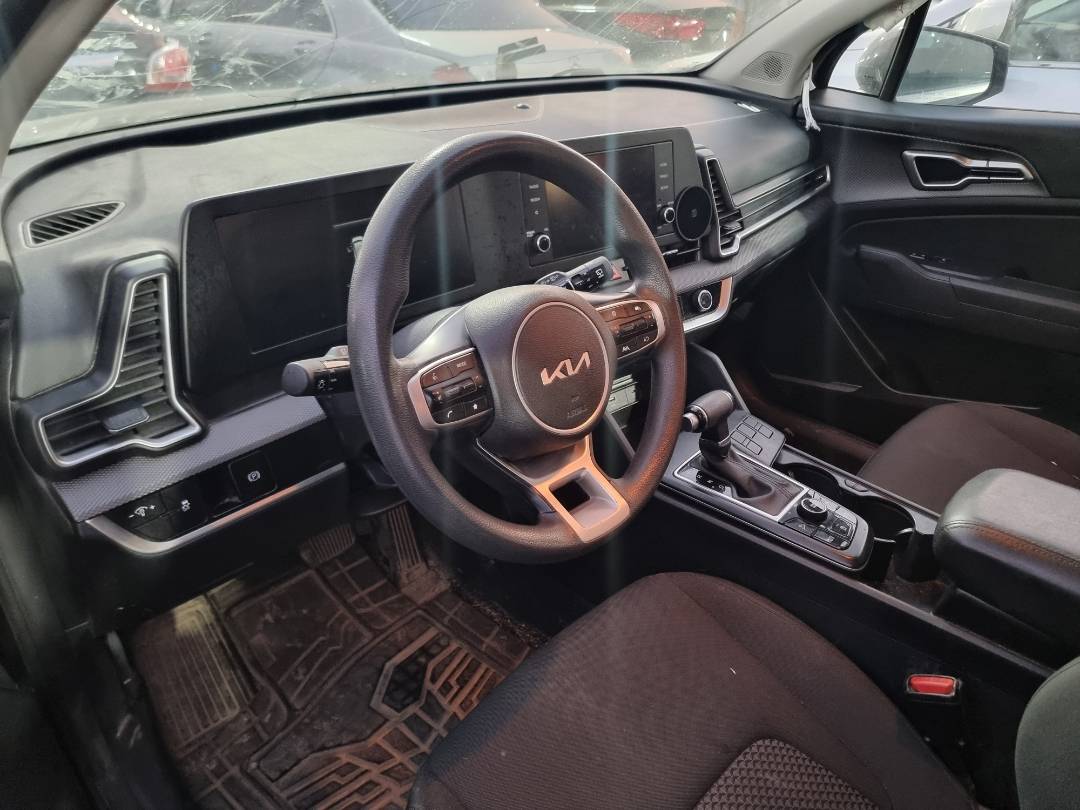 2023 KIA SPORTAGE — 69173 Miles — Lot 106883 — Ind. 12 - Marhaba Auctions Used Cars - Image 11