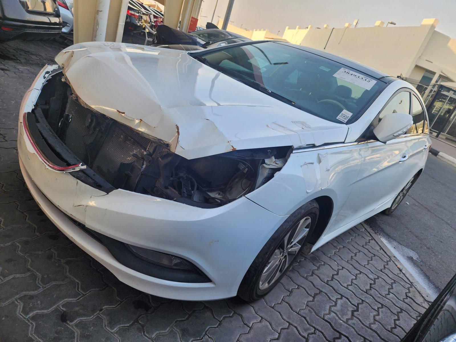 2014 HYUNDAI SONATA — 203934 Miles — Lot 38493332 — Souq - Marhaba Auctions Used Cars - Image 4