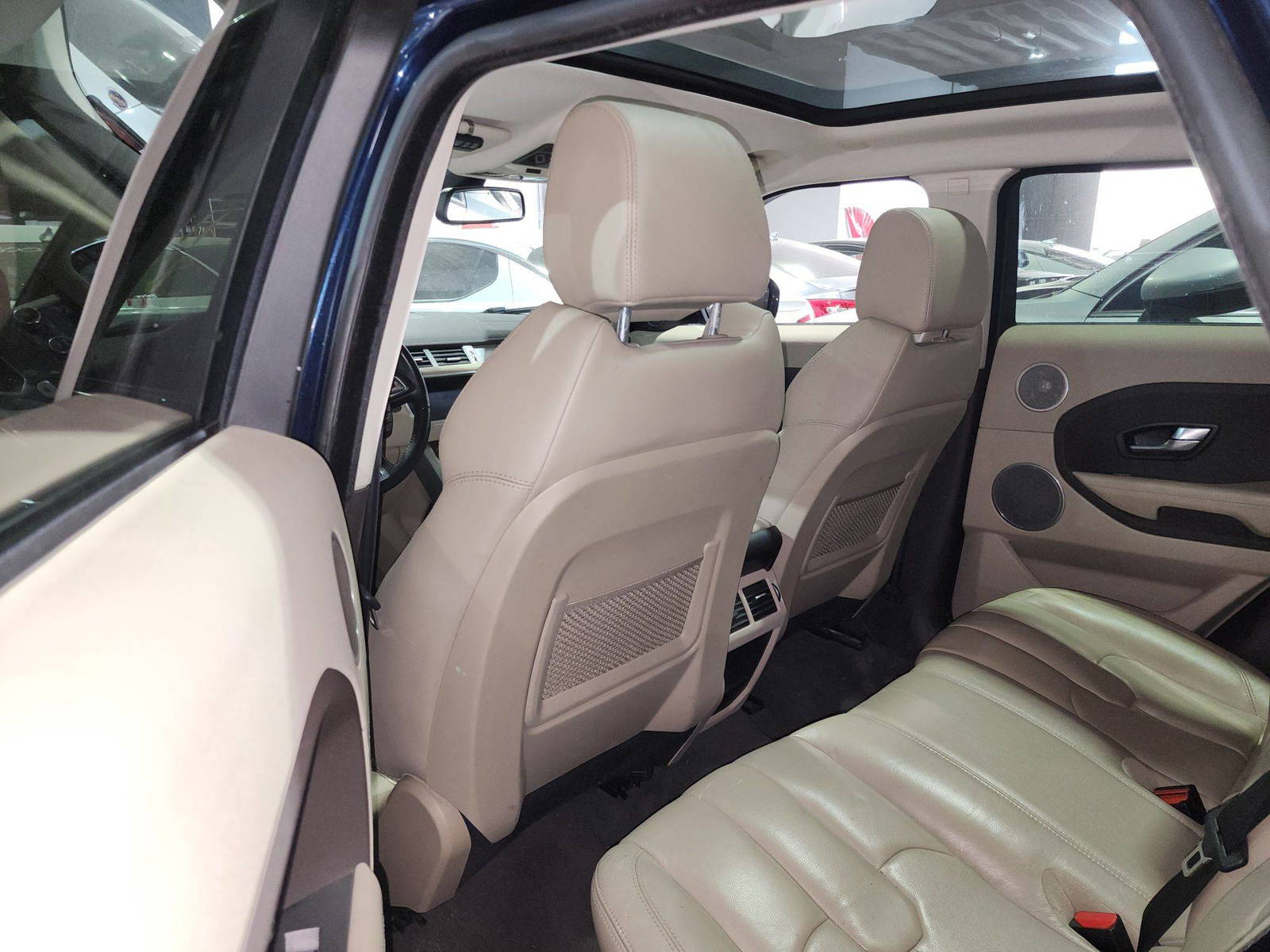 LAND ROVER RANGE ROVER EVOQUE 2013 - Marhaba Auction Used Cars - Image 7