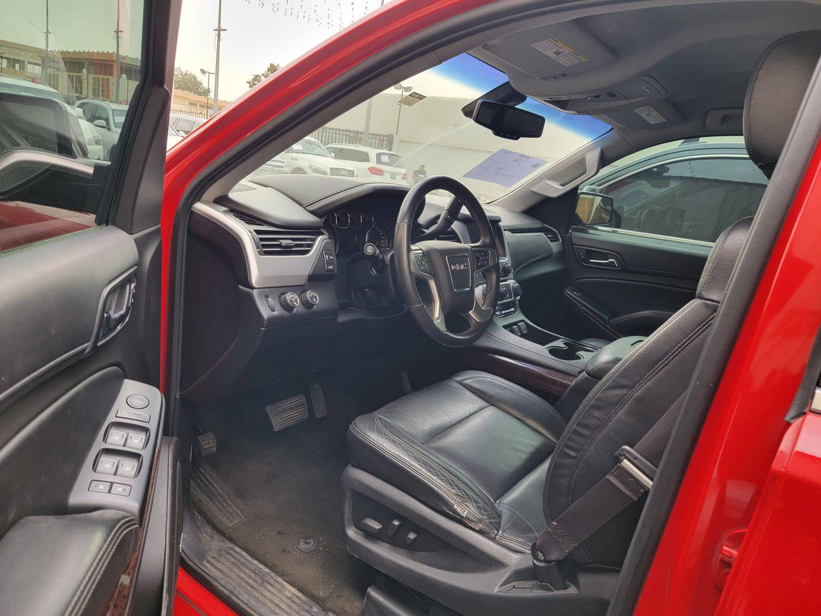 GMC YUKON 2015 - Marhaba Auction Used Cars - Image 8