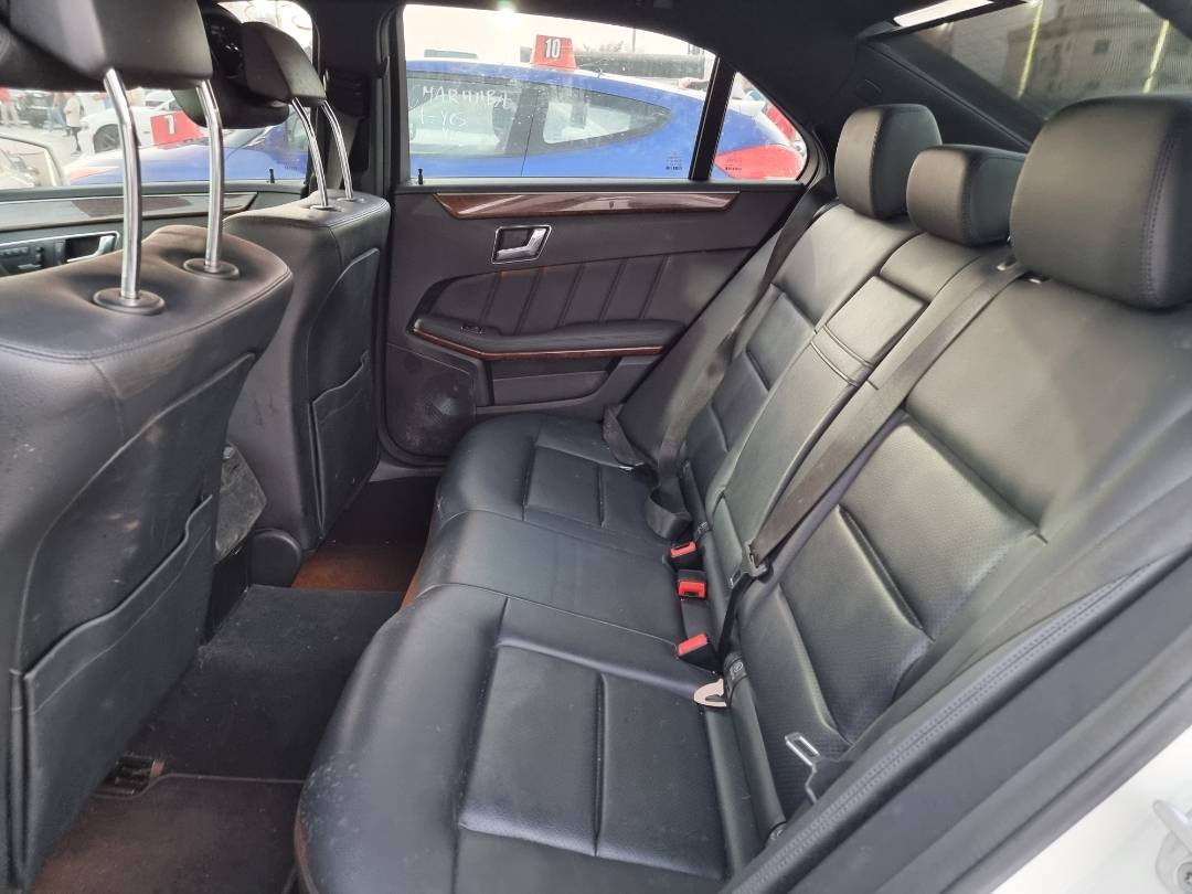 2011 MERCEDES BENZ E 350 — 209783 Miles — Lot 2154798 — Main - Marhaba Auctions Used Cars - Image 6