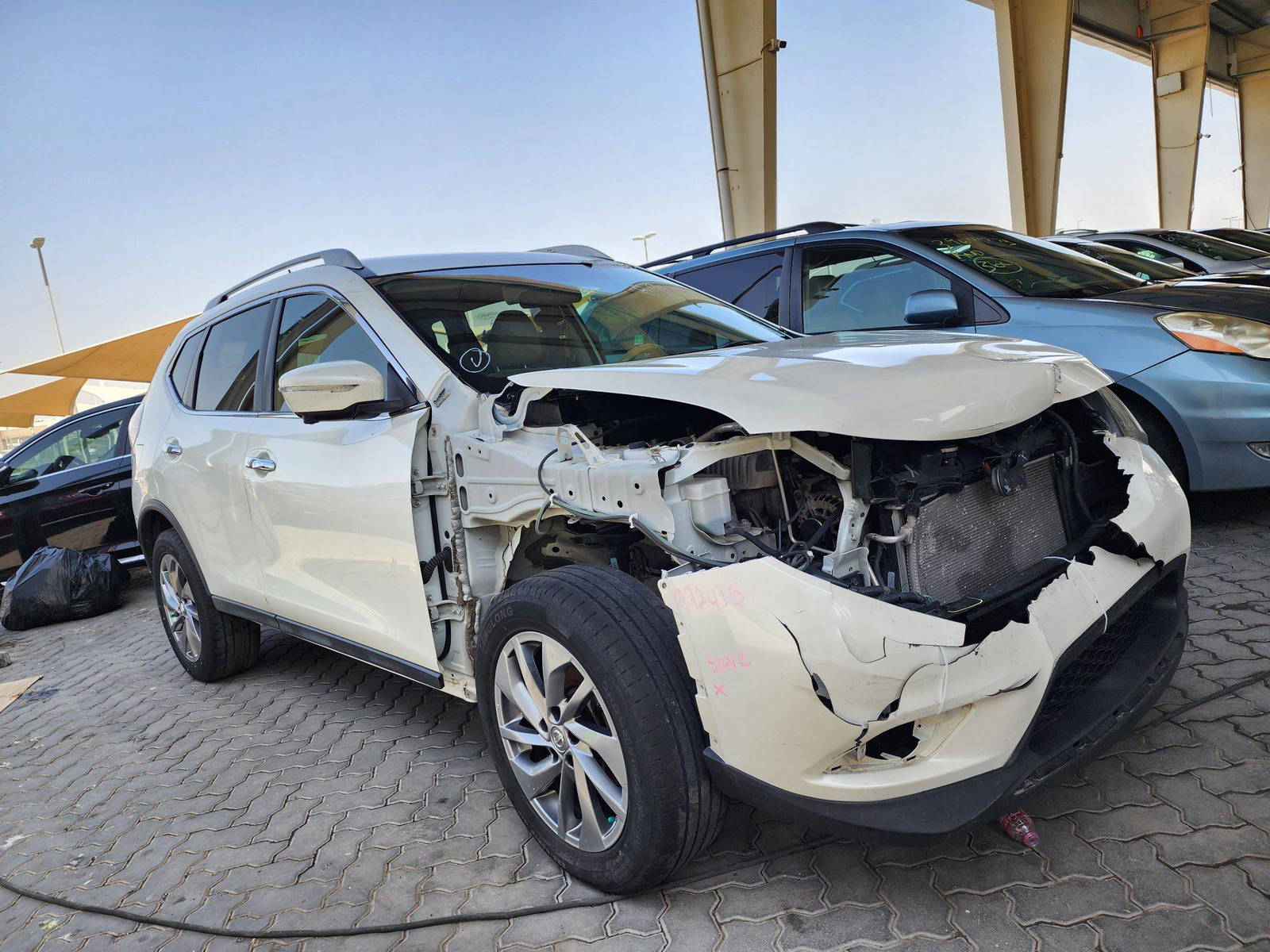 2015 NISSAN ROGUE — 132280 Miles — Lot 70779073 — Souq - Marhaba Auctions Used Cars - Image 4