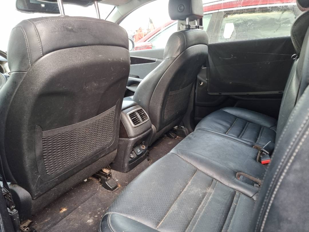 2018 KIA SORENTO — 149505 Miles — Lot 214587 — Ind. 12 - Marhaba Auctions Used Cars - Image 6