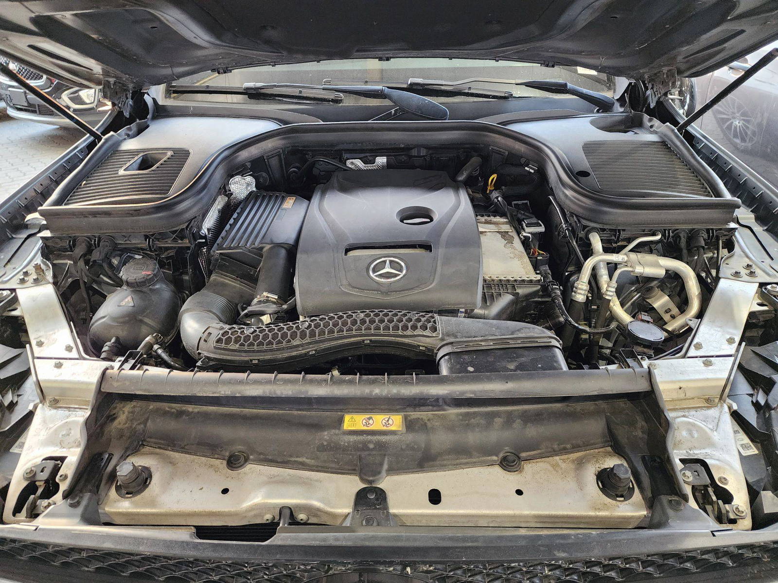 2017 MERCEDES BENZ GLC-300 — 89249 Miles — Lot 39327774 — Main - Marhaba Auctions Used Cars - Image 12