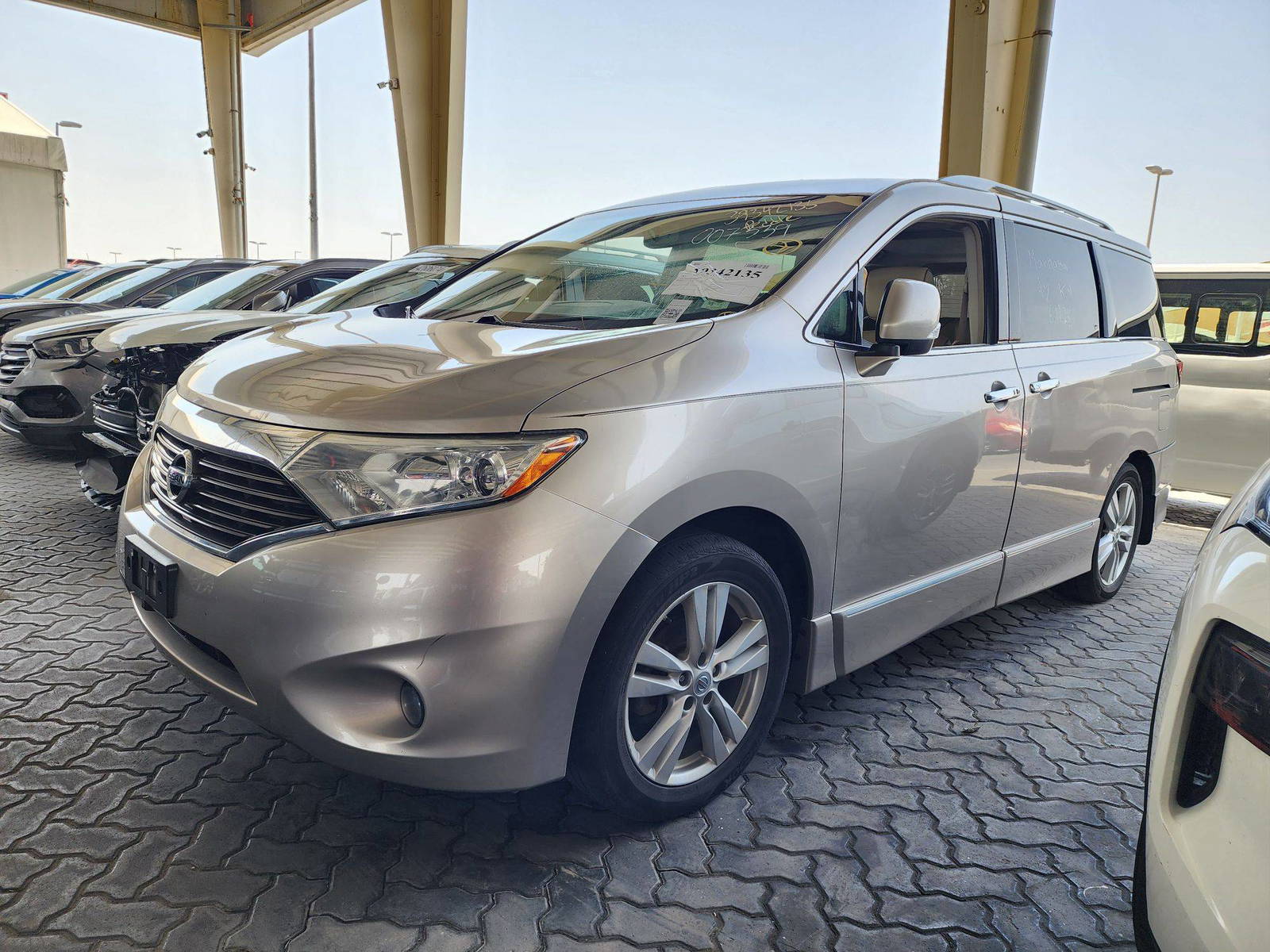 2011 NISSAN QUEST — 173144 Miles — Lot 7339 — Souq - Marhaba Auctions Used Cars - Image 5