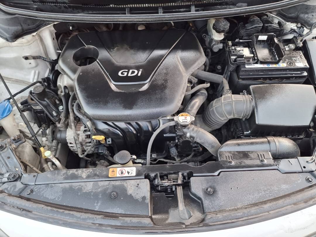 2013 KIA K3 — 253591 KM — Lot 124587 — Souq - Marhaba Auctions Used Cars - Image 12