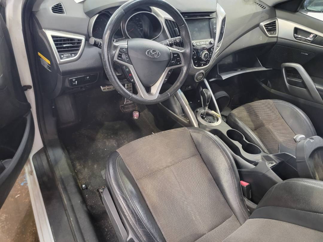 2013 HYUNDAI VELOSTER — 89801 Miles — Lot 67072863 - Marhaba Auctions Used Cars - Image 7