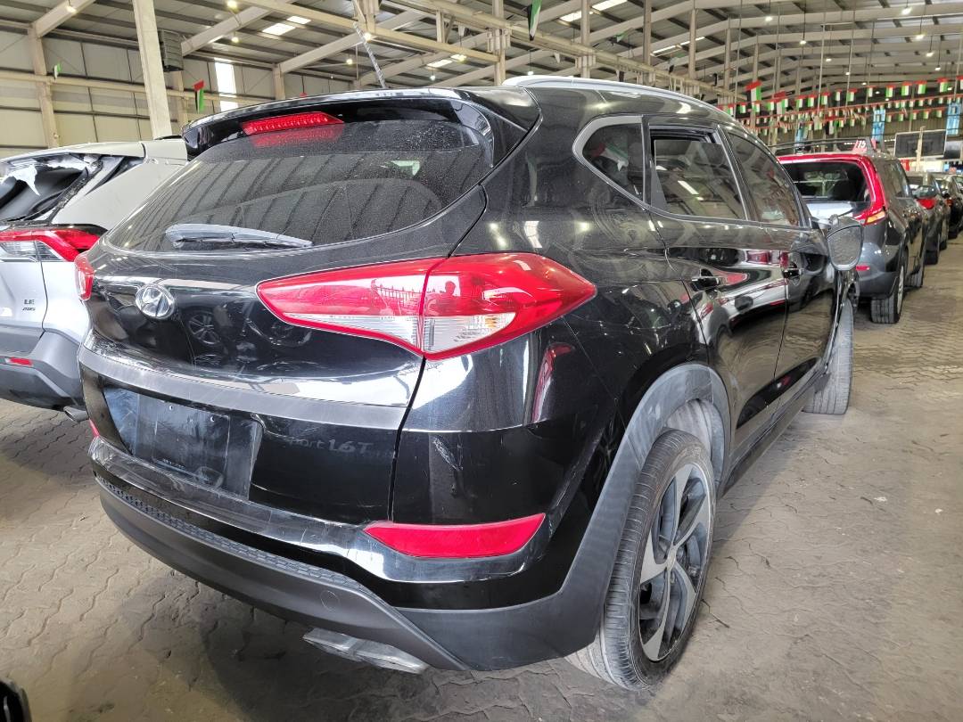 2016 HYUNDAI TUCSON — 156368 Miles — Lot 099498 — Main - Marhaba Auctions Used Cars - Image 3