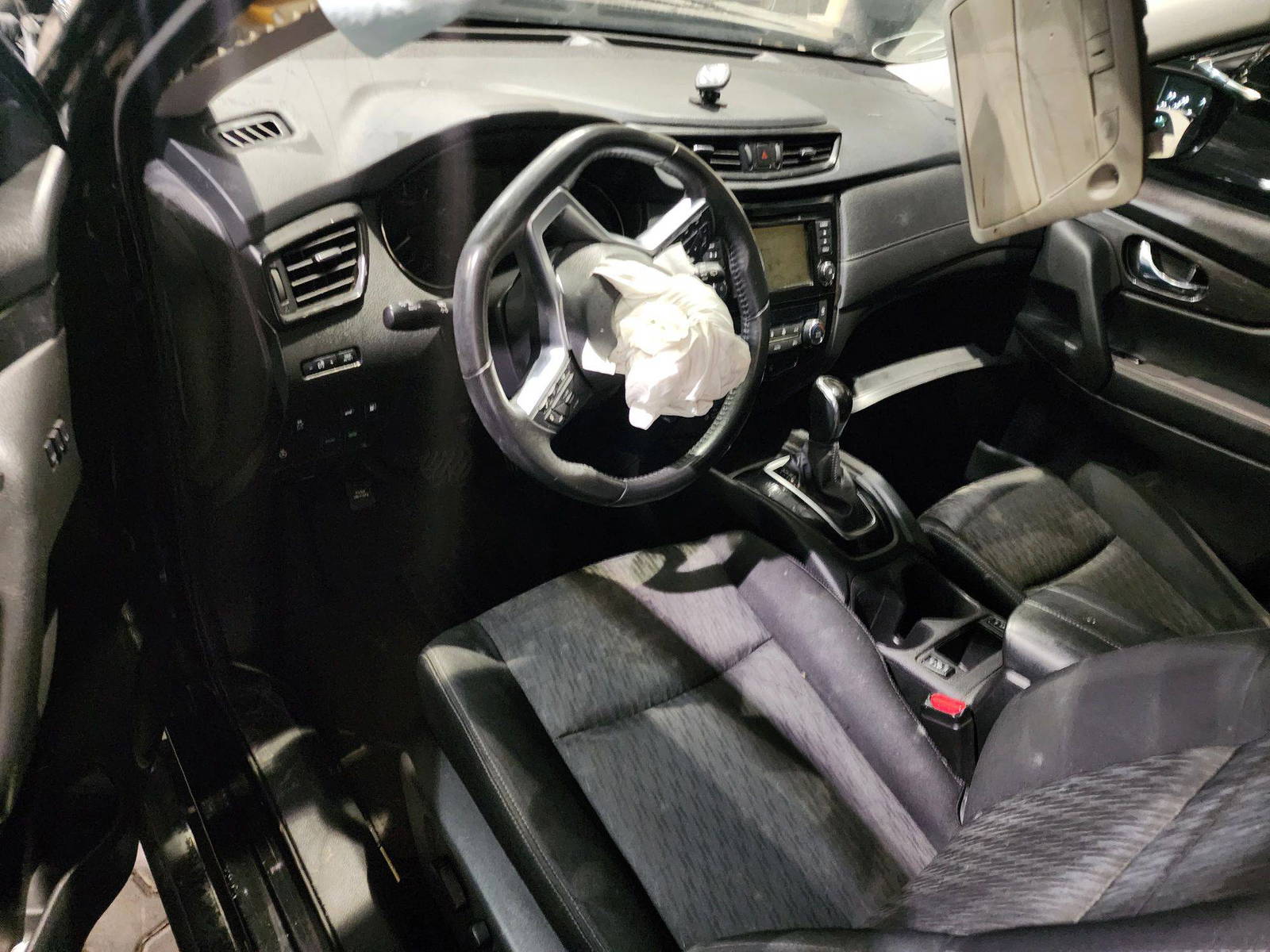 2018 NISSAN ROGUE — 75007 Miles — Lot 59964093 - Marhaba Auctions Used Cars - Image 9