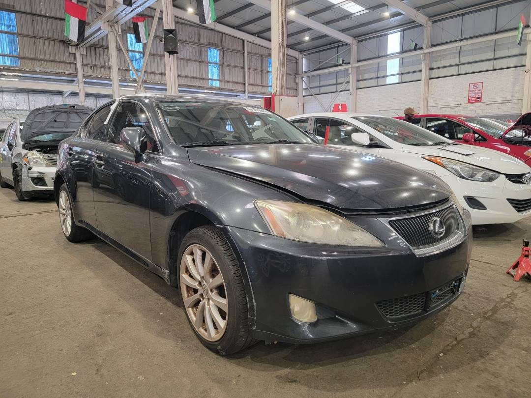 2006 LEXUS IS 250 — 165031 Miles — Lot 008120 — Souq - Marhaba Auctions Used Cars - Image 4