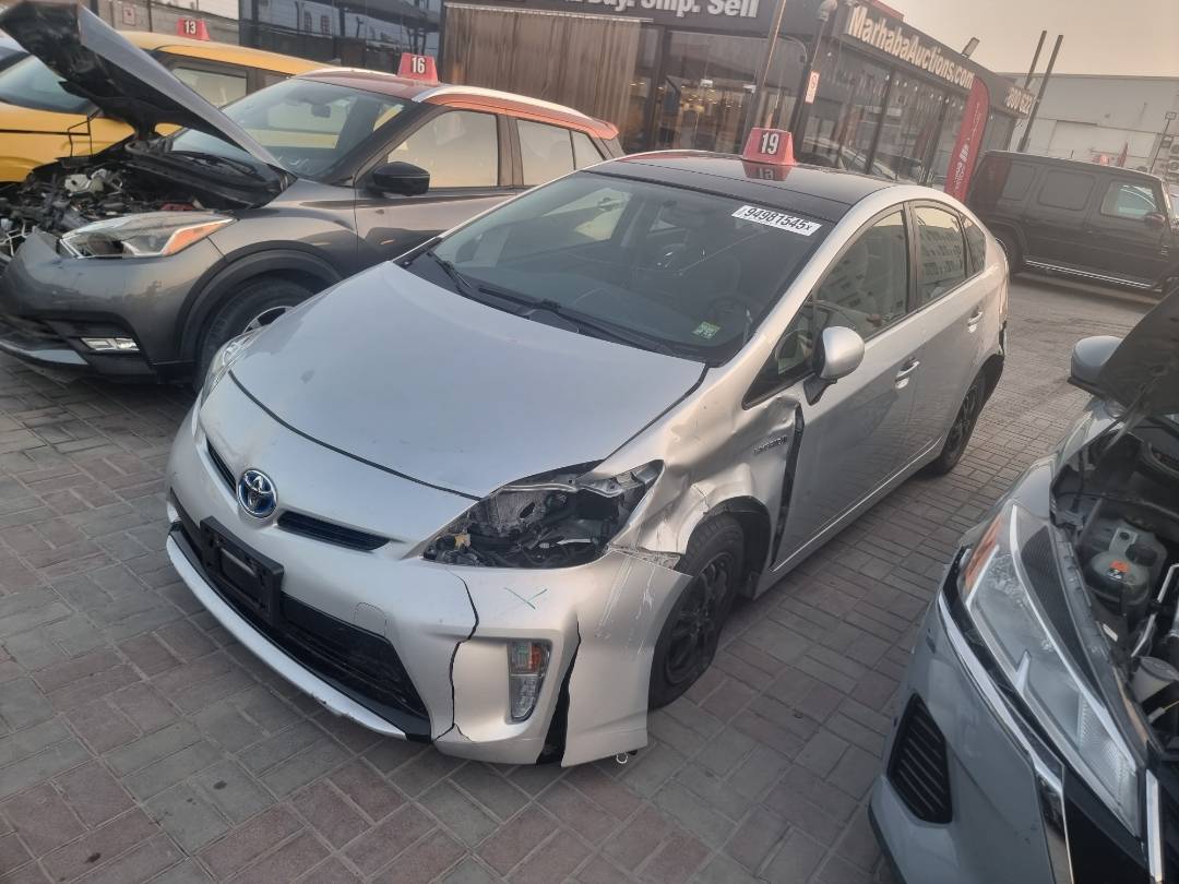 2015 TOYOTA PRIUS — 182139 Miles — Lot 6F0431363 — Ind. 12 - Marhaba Auctions Used Cars - Image 2