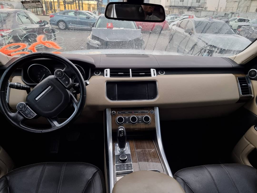 2016 LAND ROVER RANGE ROVER SPORT HSE — 97945 Miles — Lot F9GA117420 — Ind. 12 - Marhaba Auctions Used Cars - Image 7