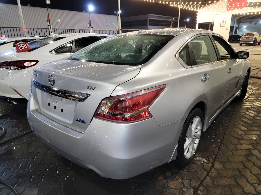 2013 NISSAN ALTIMA — 161635 Miles — Lot 403905 - Marhaba Auctions Used Cars - Image 4